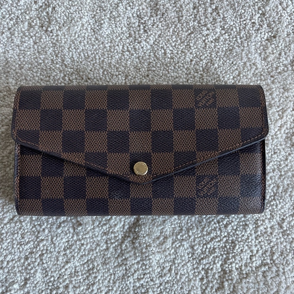 Authentic Louis Vuitton Sarah Wallet - Damier Ebene